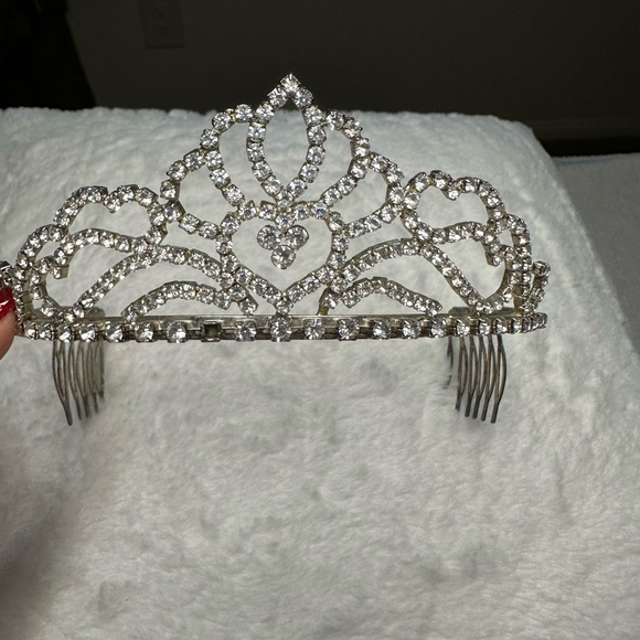 👑Vintage Tiara - Picture 10 of 10